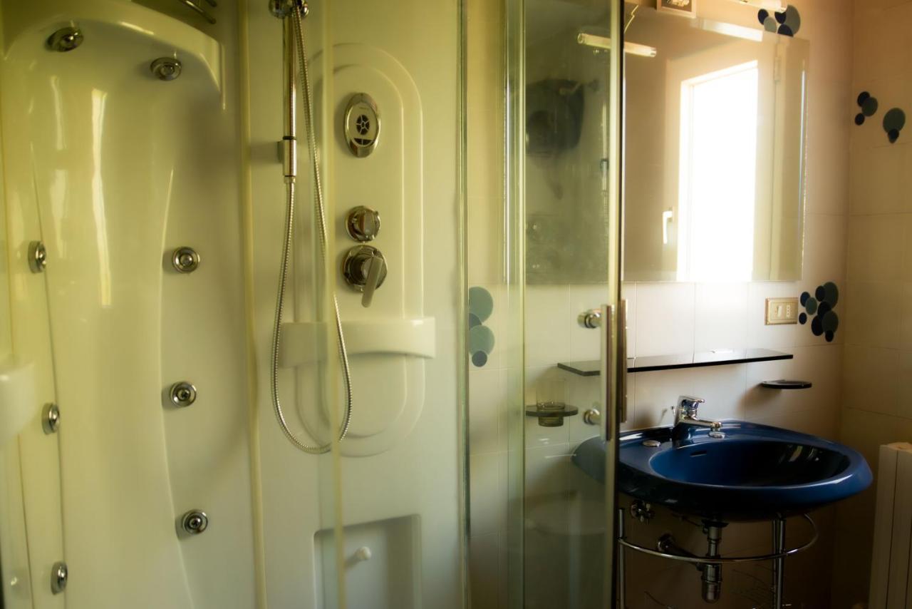 B&B Luna Blu Montesilvano Marina Εξωτερικό φωτογραφία