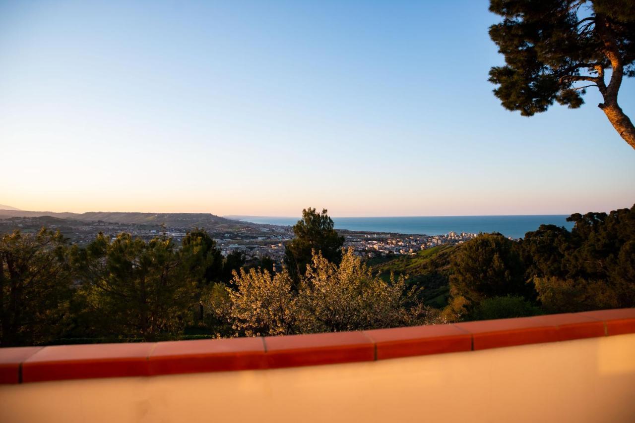 B&B Luna Blu Montesilvano Marina Εξωτερικό φωτογραφία